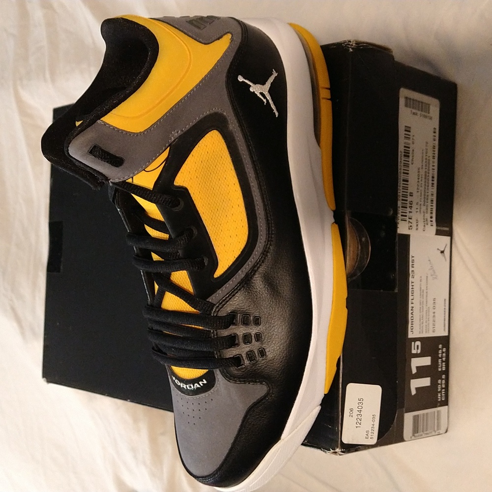 Jordan Flight 23 RST - Picture 4 of 12